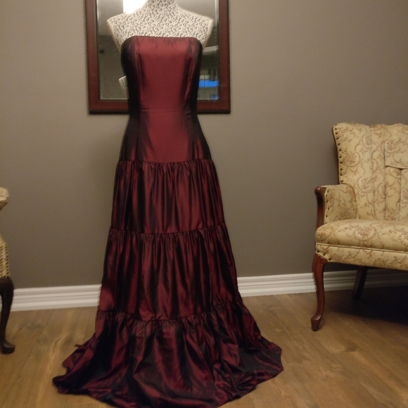 Burgundy Tiered Gown - Picture 1 of 7